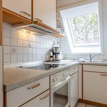 Holiday home Rechte Haushaelfte Id 905