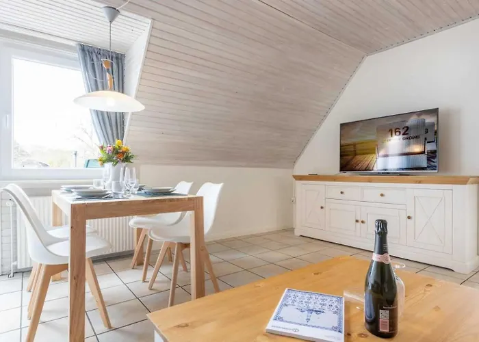 Rechte Haushaelfte Id 905